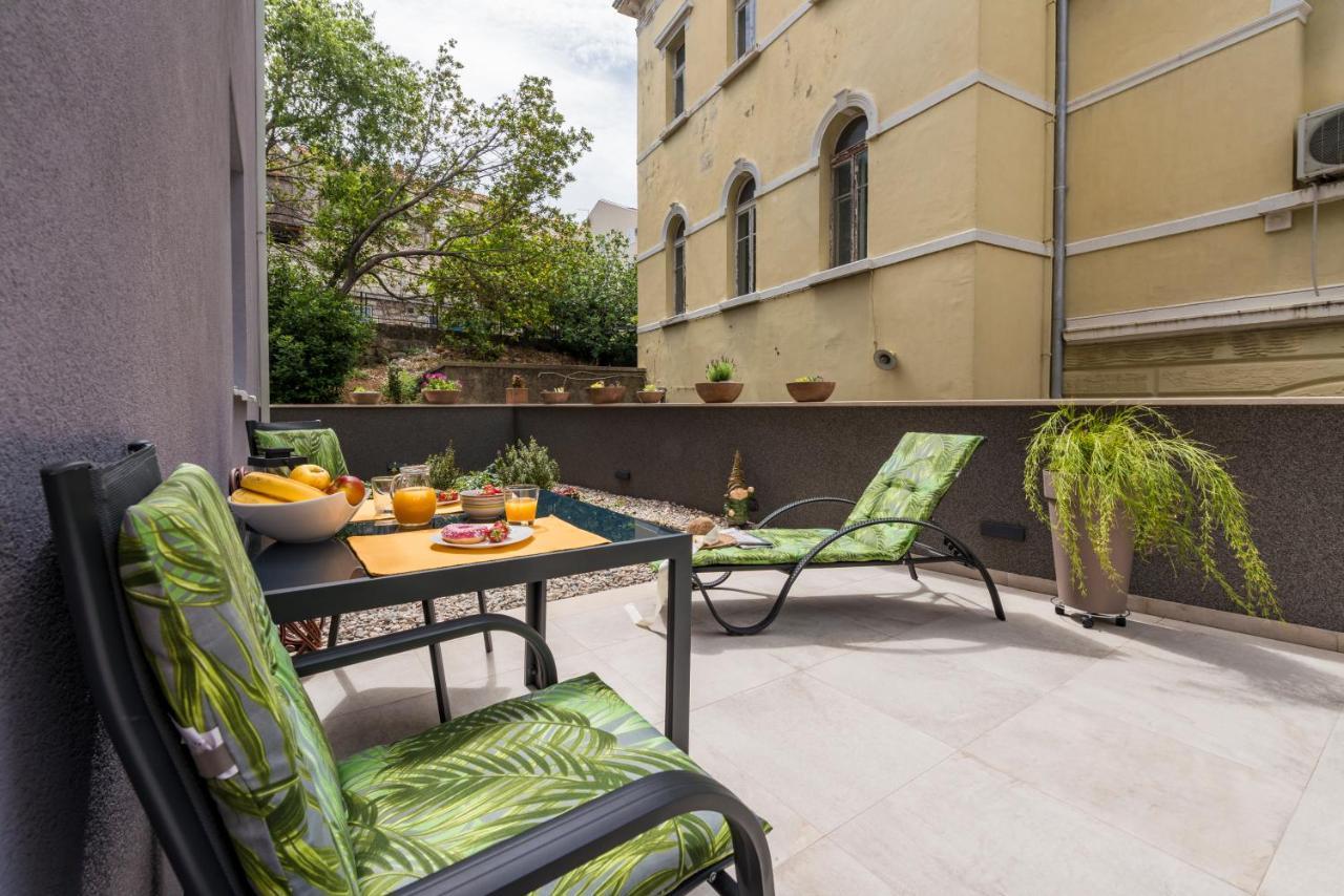 Free Parking Marli 4 - Room With Private Entrance - Dubrovnik Bagian luar foto